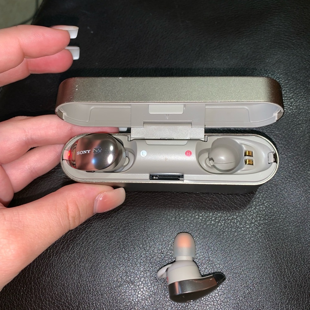 Bluetooth Sony headphones